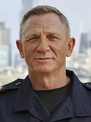 Daniel Craig